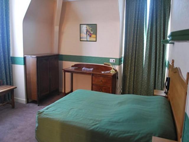 Logis Hotel & Restaurant - Le Normandie โกเดอเบค-ออง-โกซ์ ห้อง รูปภาพ